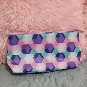 CLINIQUE Geometric Pastel Makeup Bag